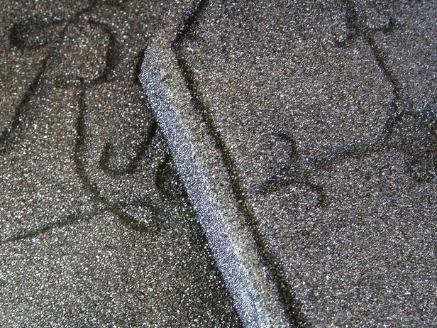 надгробный