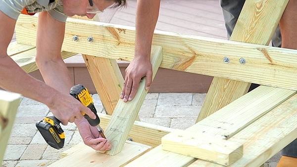 Стол для пикника со встроенным кулером (стол, пикник, кулером, квадратным шлицом, нижней части) квадратным шлицом